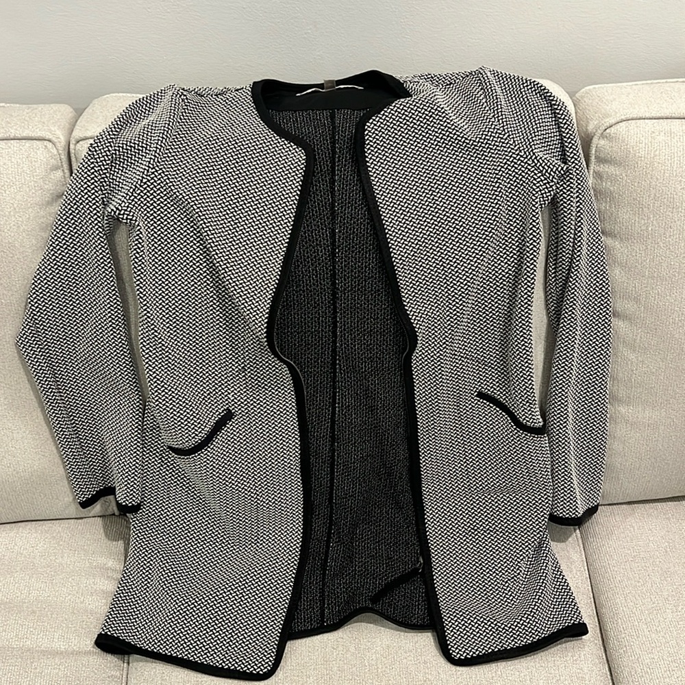 Black and white max studio zip up jacket